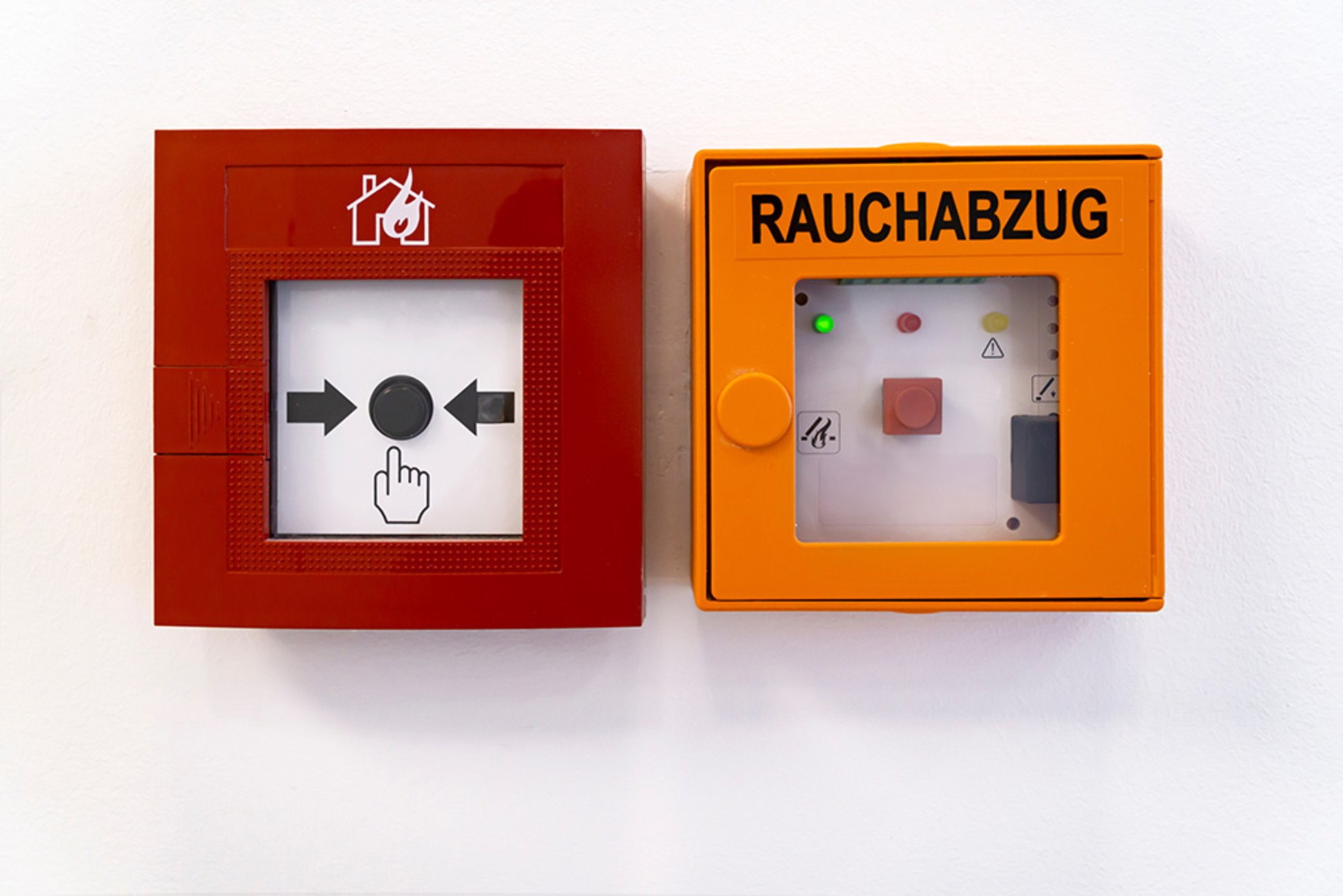 Rauchwärme&shy;abzug bei Elektro Keyerleber GmbH in Stuttgart